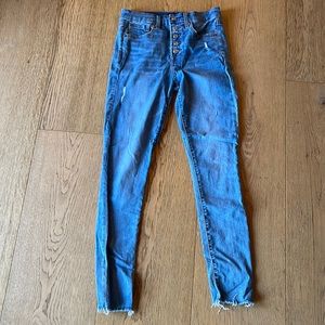 GAP/ True Skinny / size 27 jeans